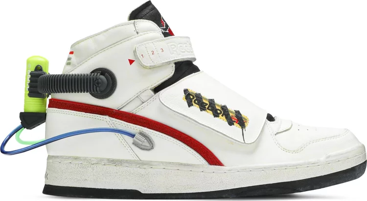 حذاء رياضي Ghostbusters x Ghost Smashers 'ecto-1 vibes' 2020 من Reebok باللون الأبيض