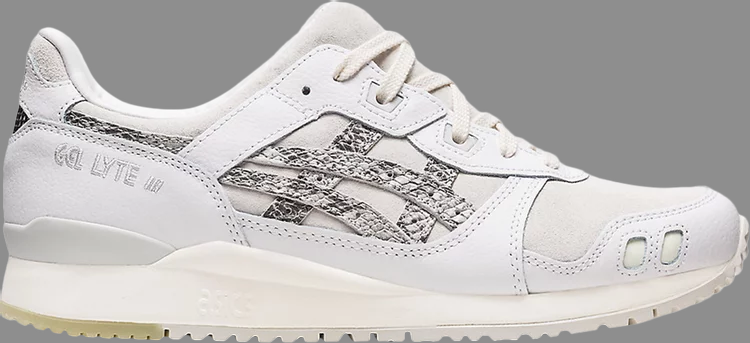 حذاء رياضي Atmos x gel lyte 3 og 'white python' من Asics باللون الأبيض