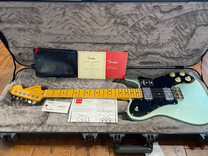 Fender American Professional II Telecaster Deluxe MN 2022 Mystic Surf Green #US22076299 7lbs 15 .  oz American Professional II Telecaster Deluxe with Maple Fretboard