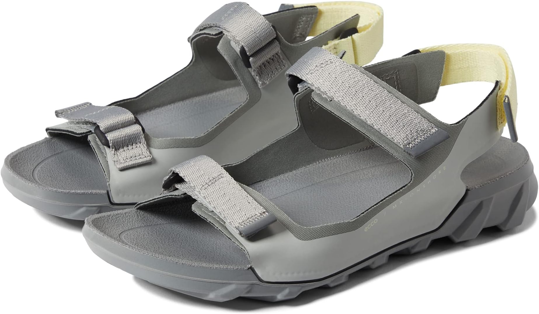 صندل MX Onshore 3-Strap المقاوم للماء من ECCO، لون Concrete/Wild Dove