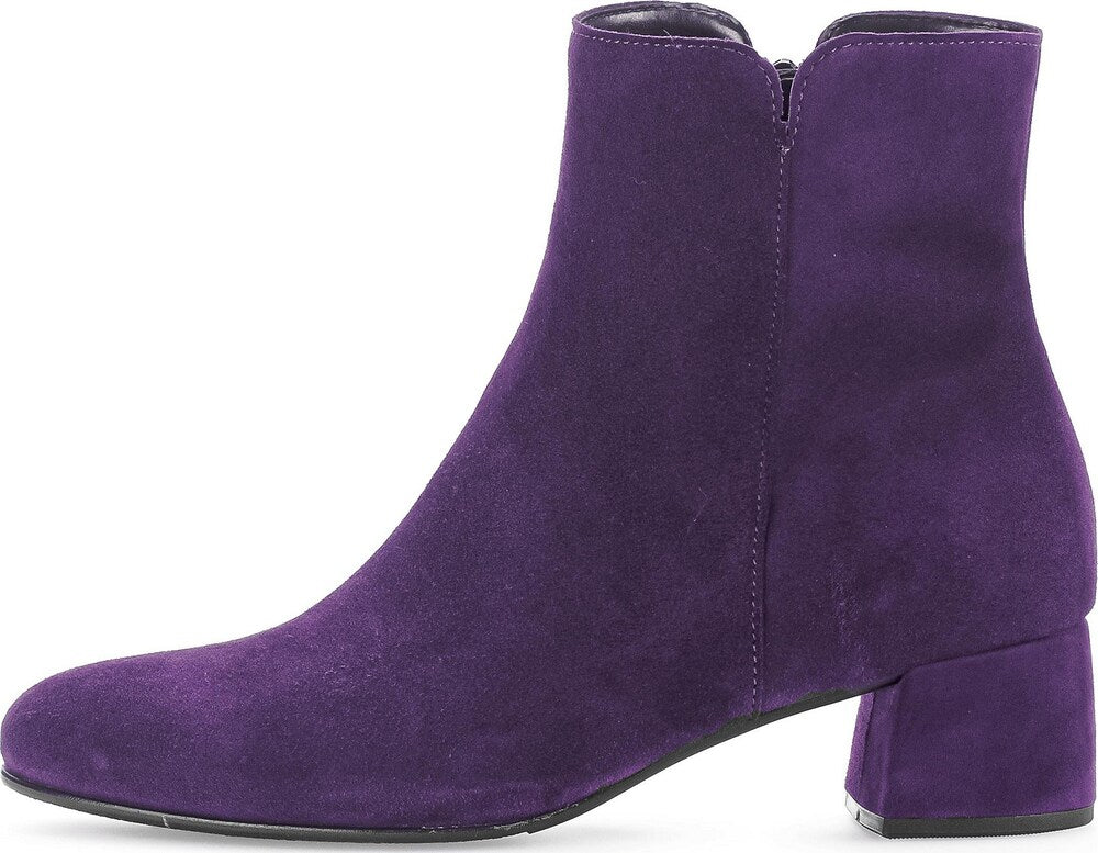 Gabor ankle boots, plum