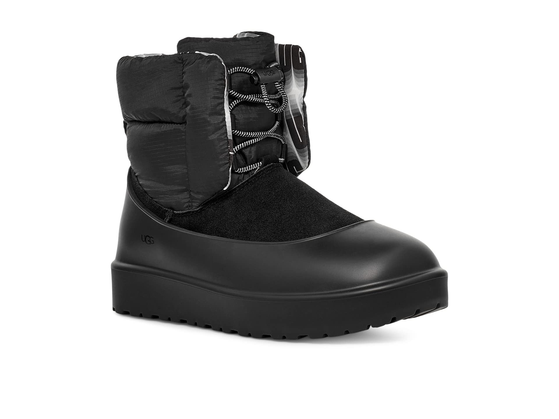 UGG Classic Maxi Toggle Boots, black