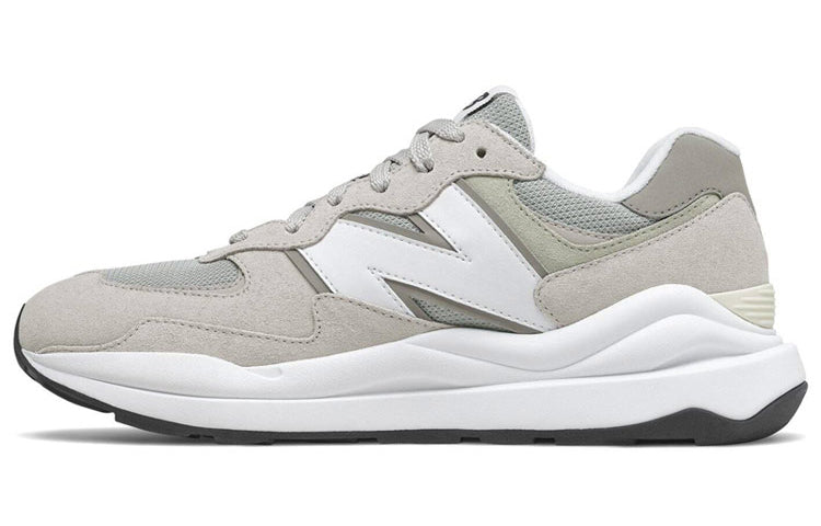 New Balance NB 5740 Lifestyle Unisex Sneakers, Light Grey/White