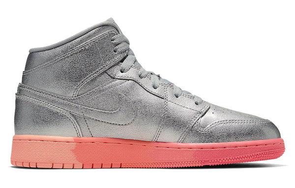 حذاء رياضي (GS) Air Jordan 1 Mid 'Metallic Silver Pink Crimson'، فضي معدني/وردي متسابق-رمادي ذئب