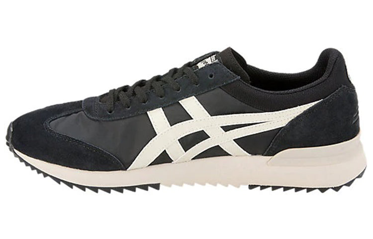 حذاء Onitsuka Tiger California Lifestyle للجنسين