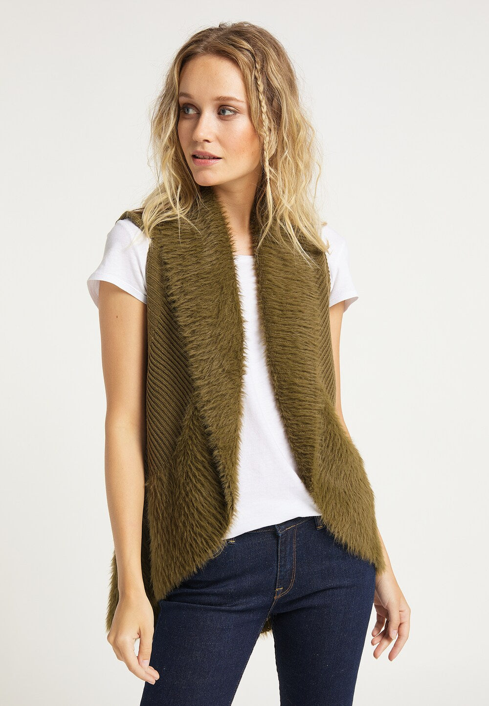 Usha knitted vest, khaki