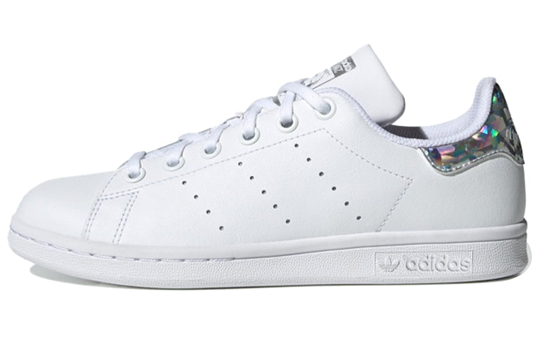 حذاء التزلج StanSmith Kids من Adidas Originals للأطفال