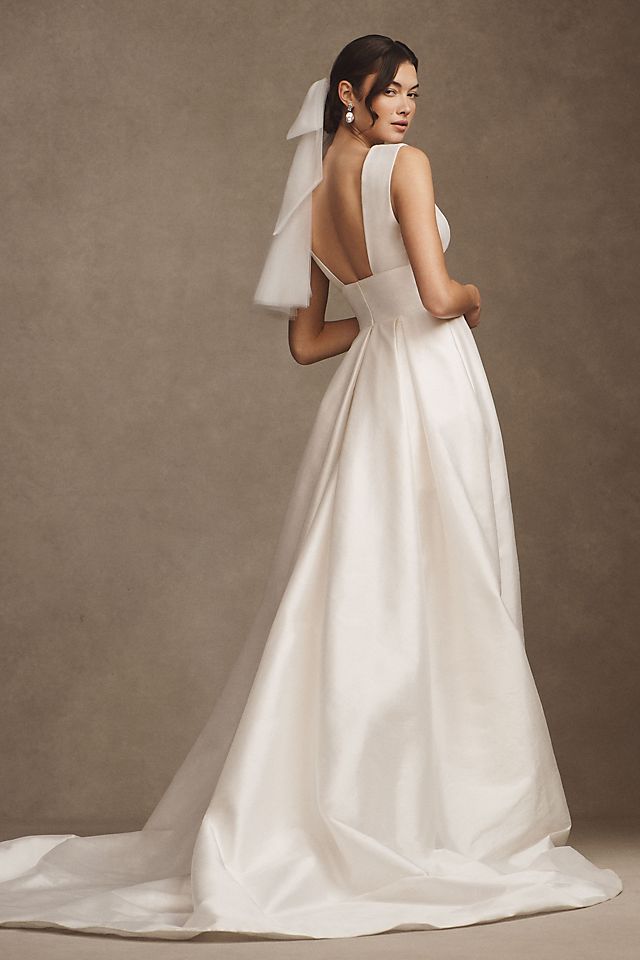 Wtoo by Watters Sami wedding dress with plunging neckline, ivory