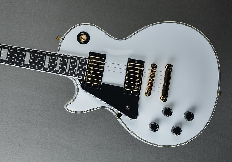 جيتار كهربائي Epiphone Les Paul مخصص لليد اليسرى - أبيض جبال الألب