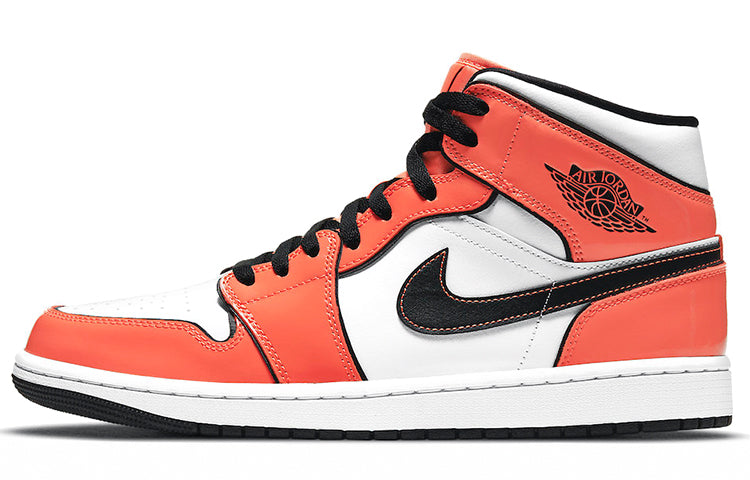 حذاء Jordan 1 Mid SE Turf Orange