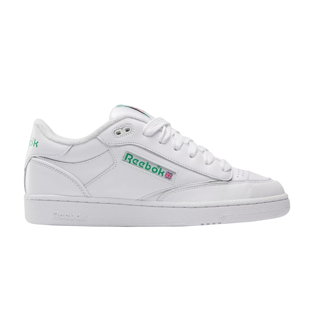 حذاء رياضي BEAMS x Club C Bulc من Reebok باللون الأبيض