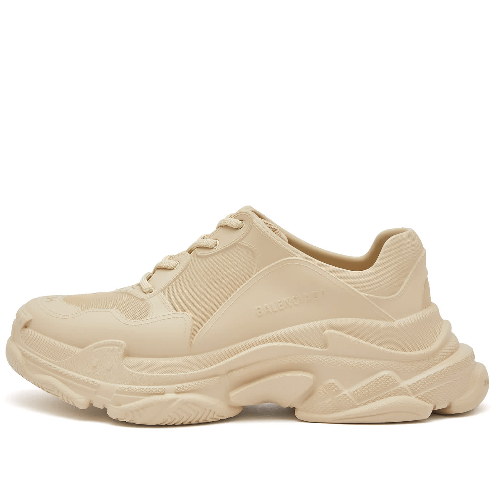 حذاء رياضي Balenciaga Triple S Mold باللون البني الفاتح