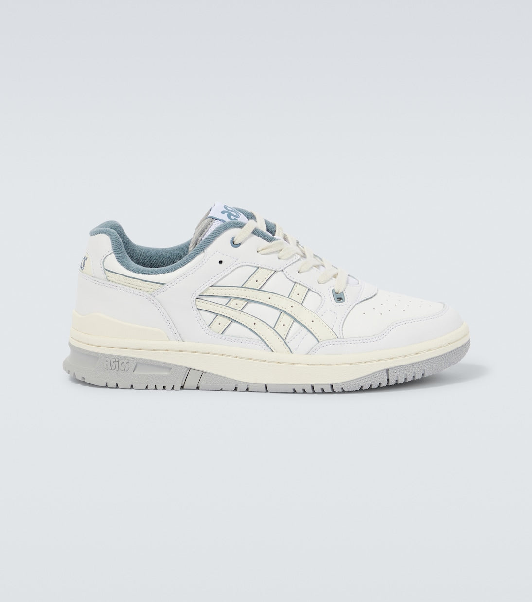 حذاء رياضي ex89 Asics الجلدي منخفض الرقبة، باللون الأبيض