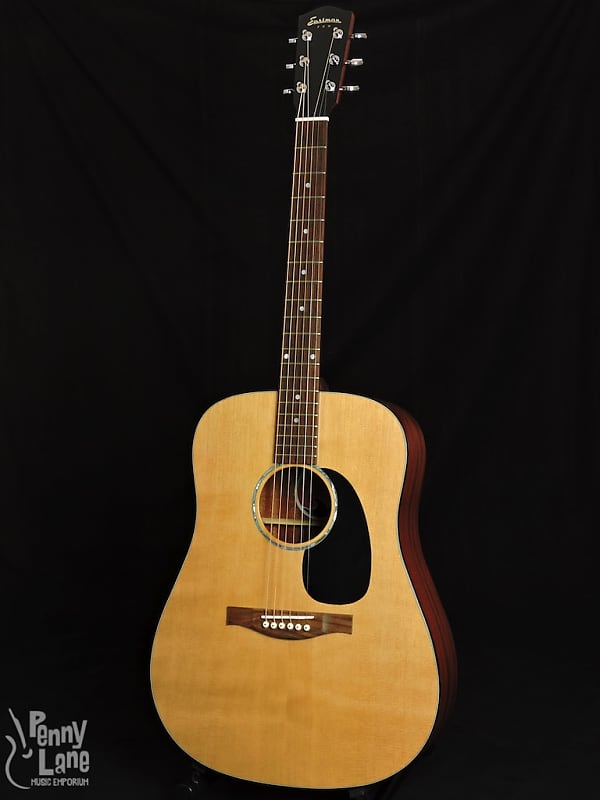 جيتار Eastman PCH1-D Acoustic Dreadnought ذو الجزء العلوي الصلب مع حقيبة للحفلات الموسيقية