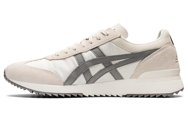 حذاء Onitsuka Tiger California Lifestyle للجنسين