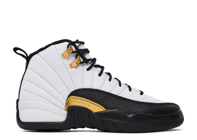 حذاء رياضي AIR JORDAN 12 RETRO GS 'ROYALTY'، باللون الأبيض