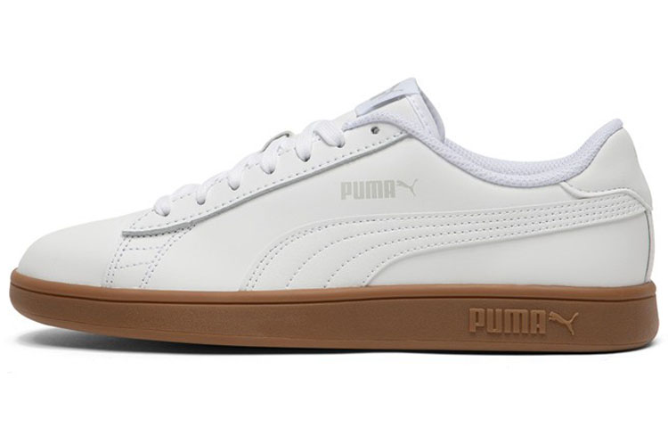 Puma Smash v2 “White gum”