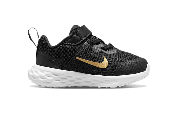 حذاء رياضي (TD) Nike Revolution 6 للجري منخفض الارتفاع باللون الأسود/الذهبي، أسود