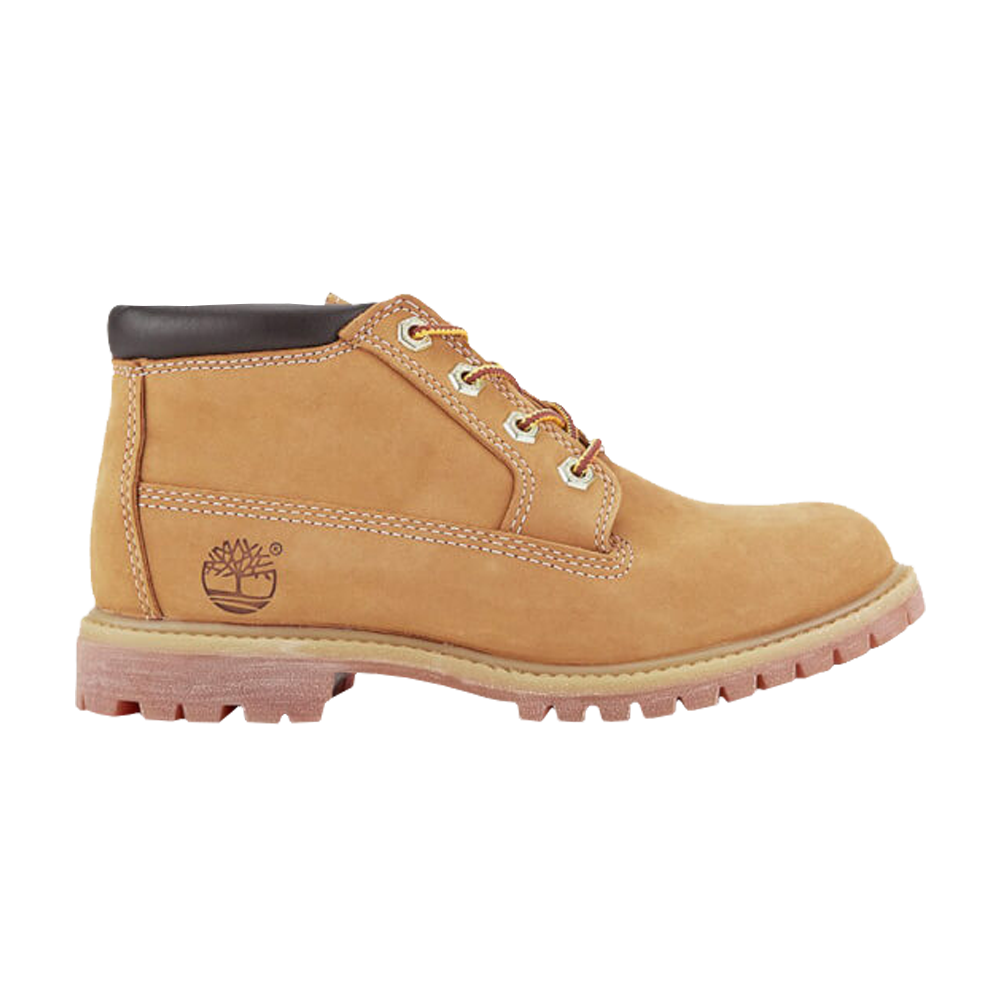 حذاء Chukka المقاوم للماء من Wmns Nellie Timberland، لون بني