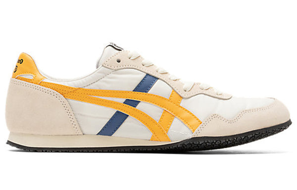 حذاء Onitsuka Tiger Serrano باللون الأصفر الكريمي، بيج