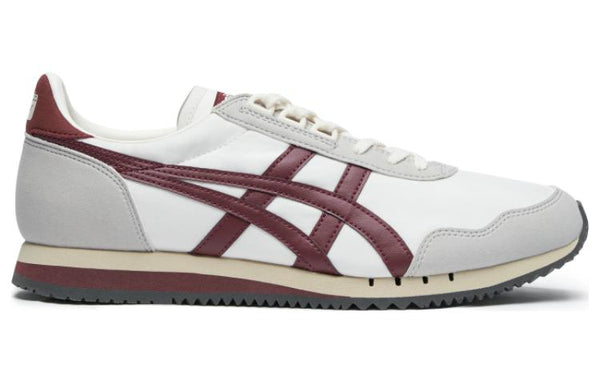 حذاء الجري الماراثوني ثنائي اللون من Onitsuka Tiger باللون الأبيض والرمادي والبورجوندي