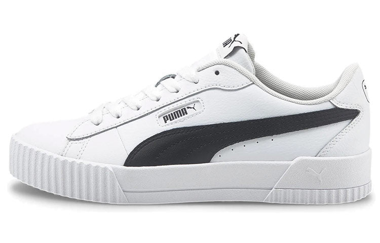 Puma received the Carina Crew "White and Black" award