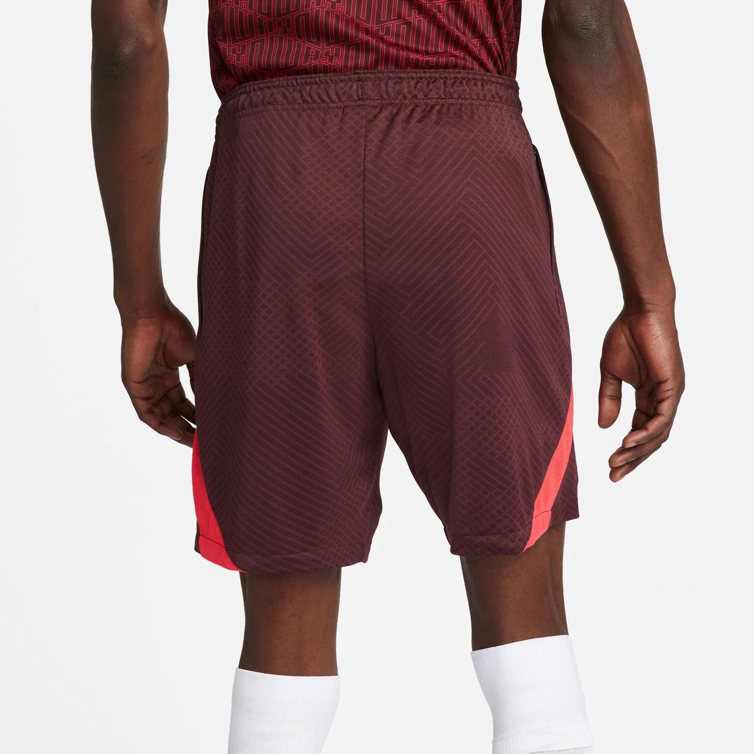 Liverpool Strike Performance Nike Men's Burgundy Shorts