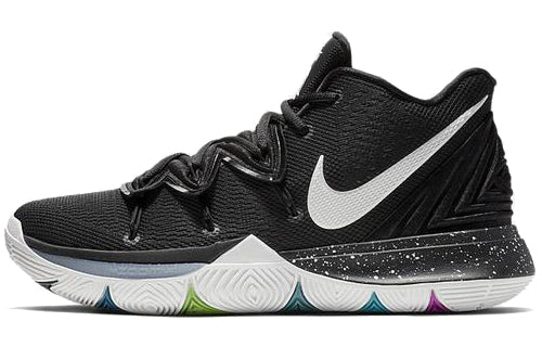 Nike Kyrie 5 Men's Basketball Shoe