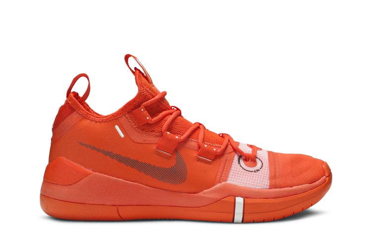 Nike Kobe A sneakers. Exodus TB Promo 'Orange Blaze', orange