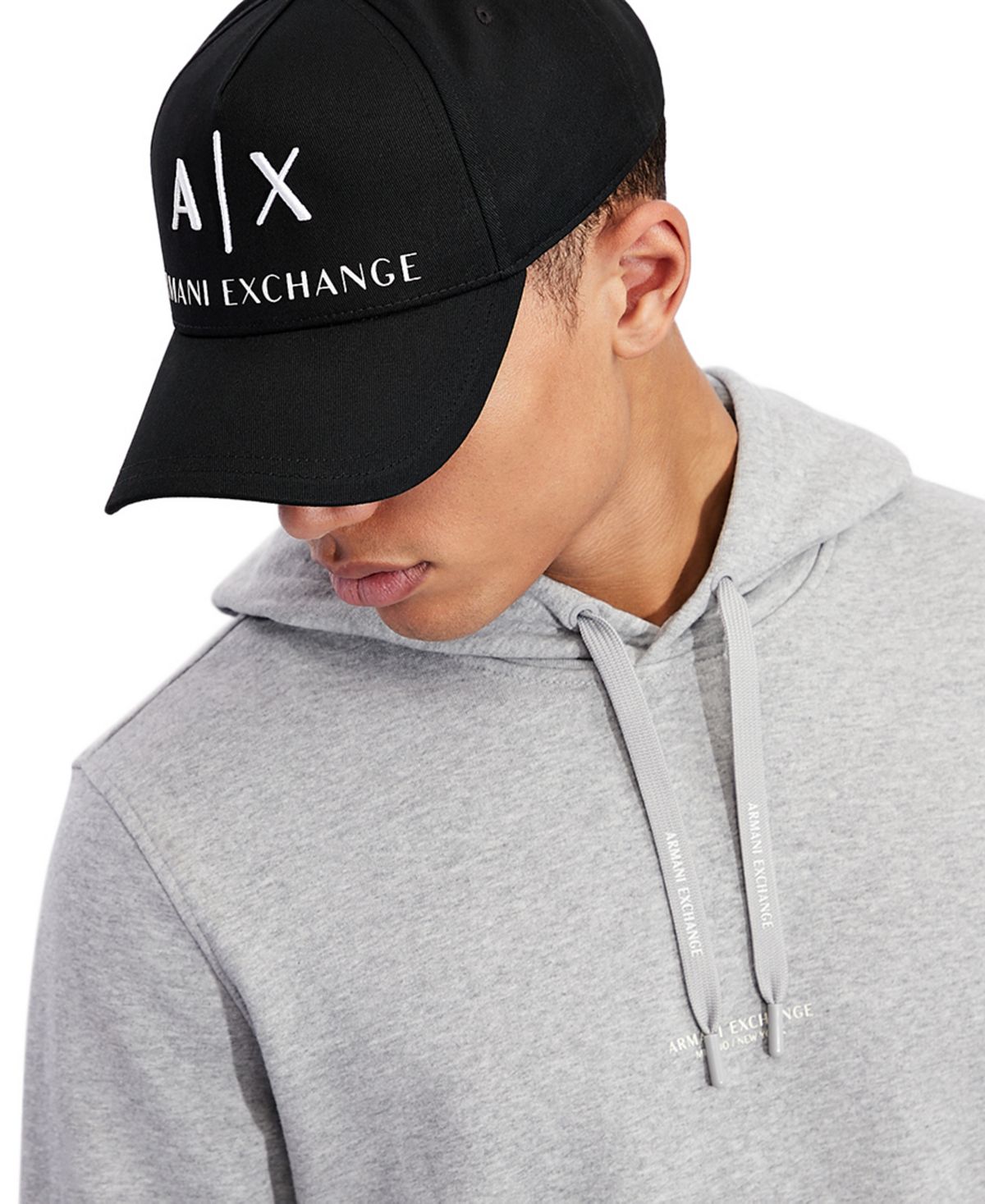 قبعة بيسبول كلاسيكية مع شعار Armani Exchange