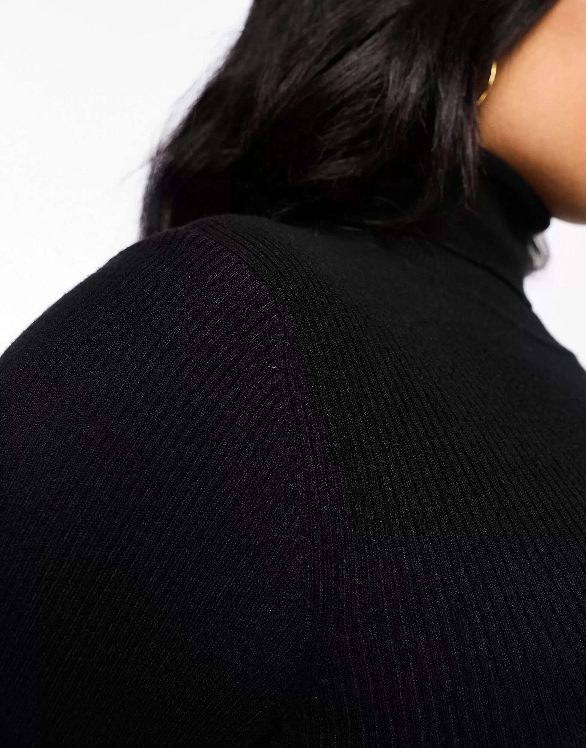 Black knitted turtleneck jumper COLLUSION Plus