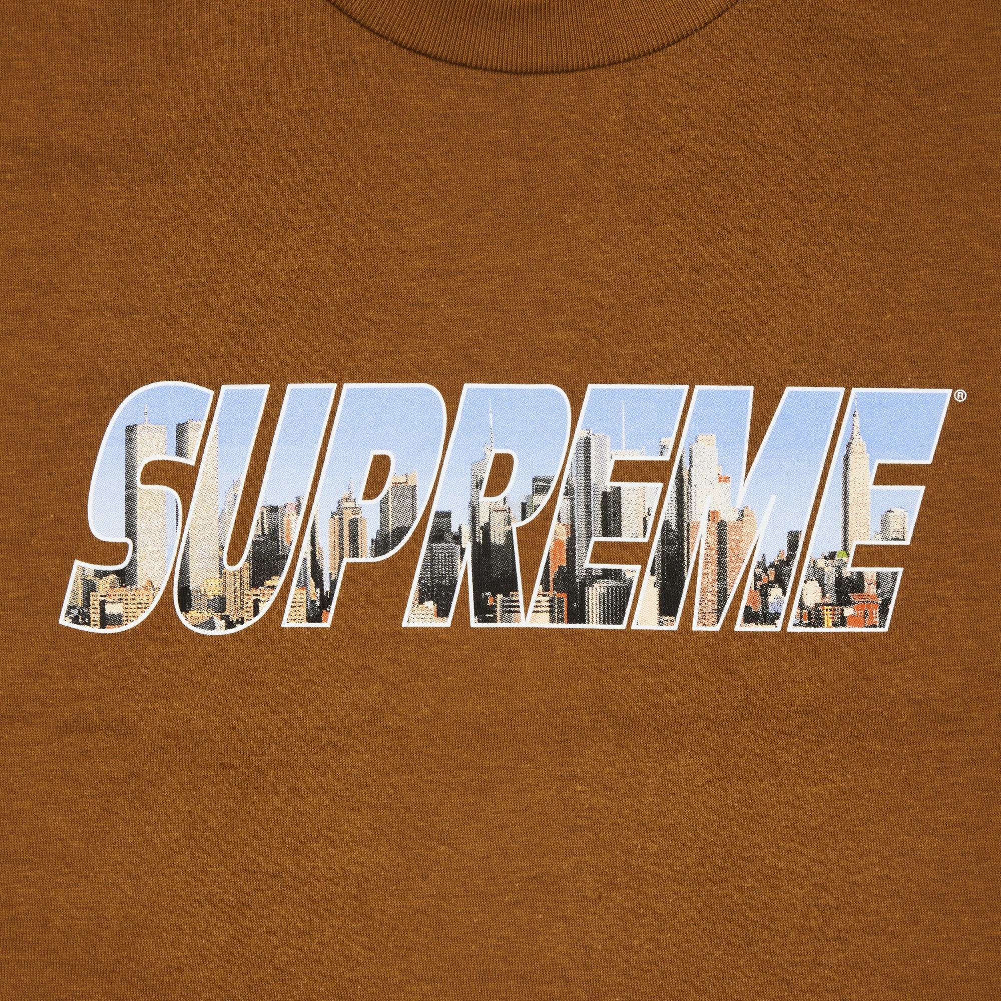 تي شيرت Supreme Gotham، بني فاتح