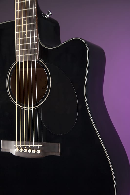 جيتار صوتي كهربائي Jasmine من Takamine JD93CE-BLK Black Dreadnought مع حقيبة