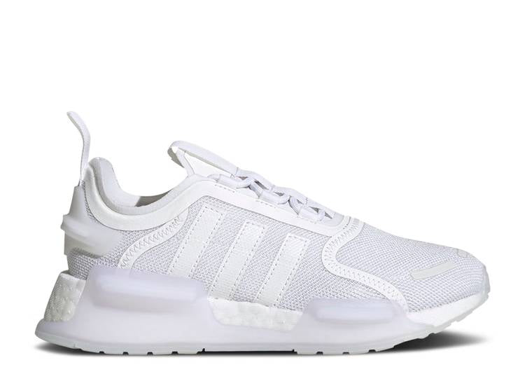 حذاء رياضي Adidas NMD_V3 J 'TRIPLE WHITE' باللون الأبيض