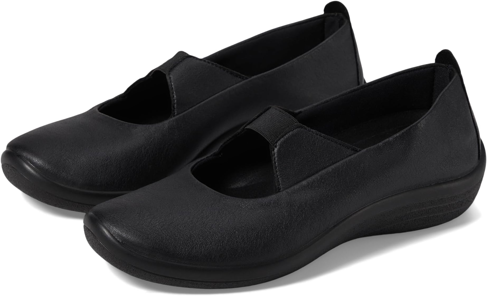 Itatiaia Arcopedico ballet flats, black