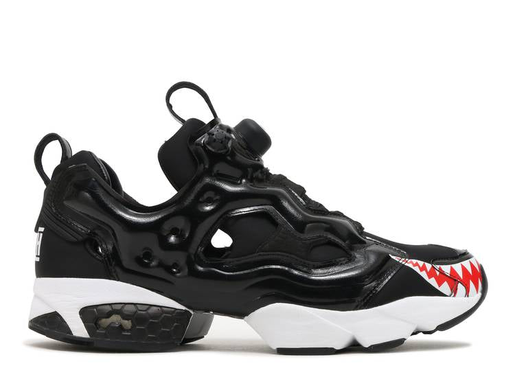 حذاء رياضي Reebok ATMOS X BOUNTY HUNTER X INSTAPUMP FURY OG 'SAMERU KUN' باللون الأسود