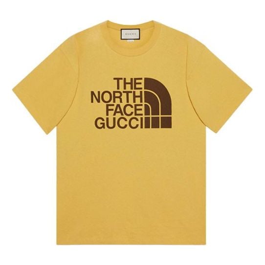 تي شيرت رجالي GUCCI x THE NORTH FACE Crossover SS21 كاجوال بشعار الأبجدية بأكمام قصيرة باللون الأصفر الفاتح، أصفر