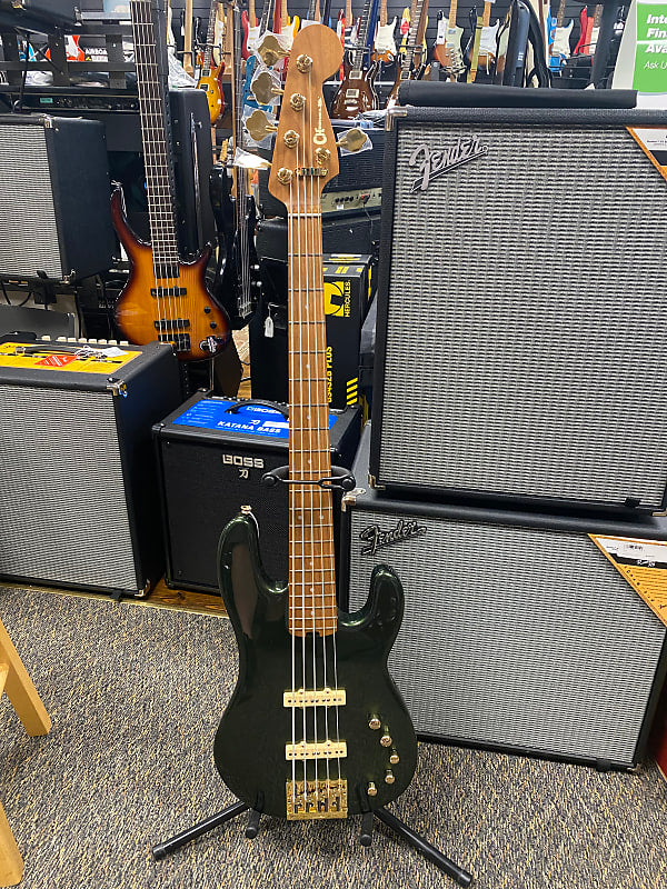 جيتار باس Charvel Pro-Mod San Dimas Bass JJ V Lambo Green Metallic