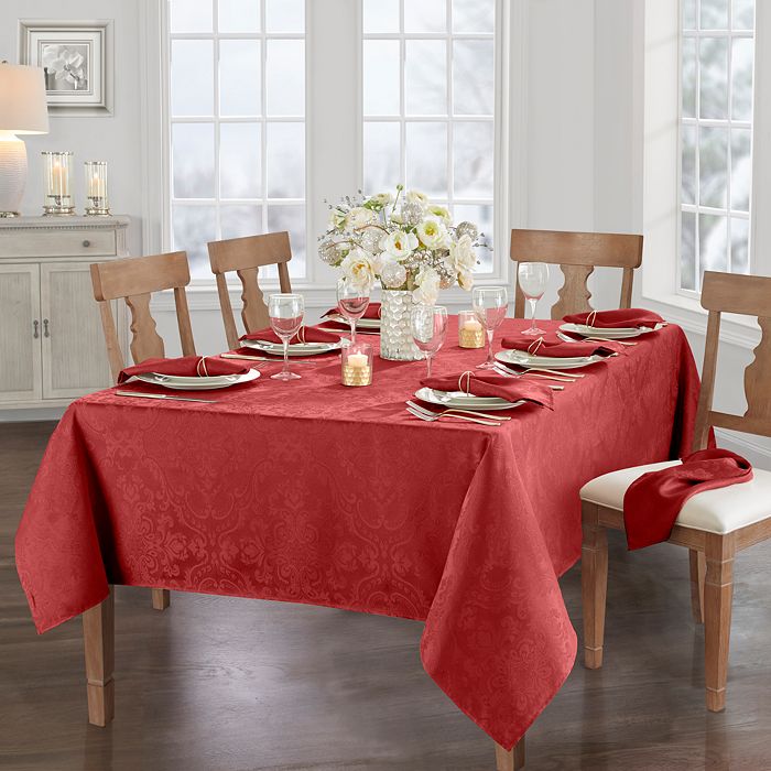 Caiden Elegance Damask oblong tablecloth, 60 x 84 inches Villeroy & Boch