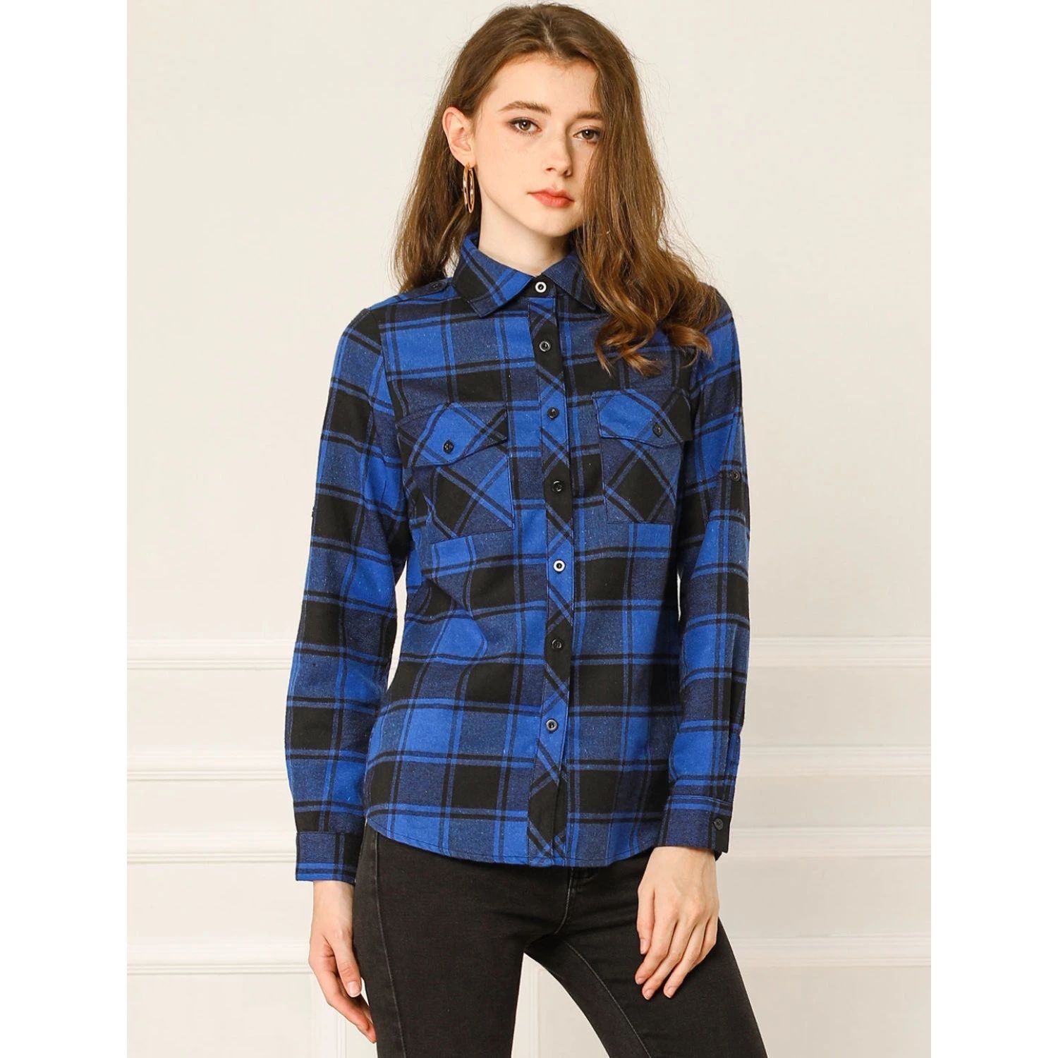 Women's checked shirt with print, rolled up sleeves, pockets with flaps matte shirt ALLEGRA K