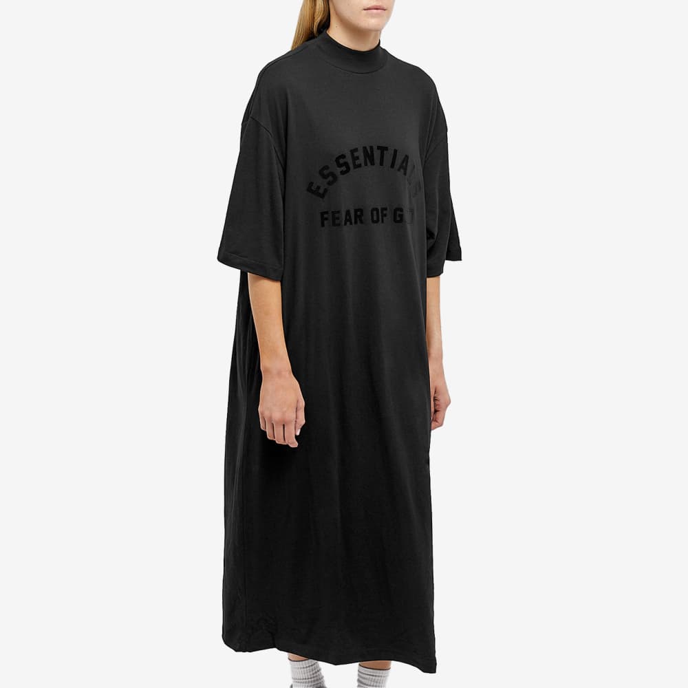 فستان Fear of God Essentials بأكمام 3/4، أسود