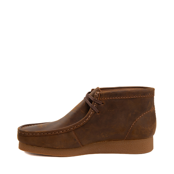 حذاء Wallabee EVO Chukka للرجال من Clarks، مصنوع من شمع العسل