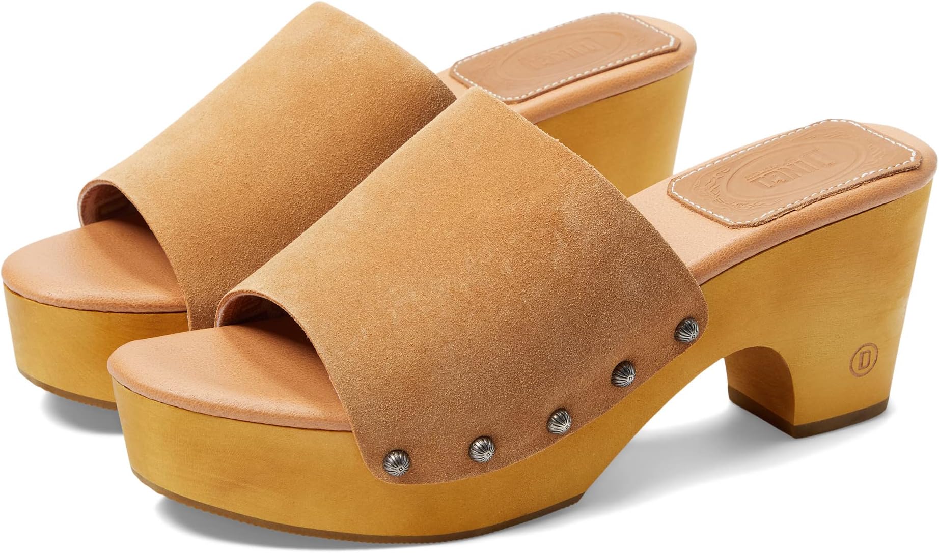 Beechwood Dingo Sandals, Tan