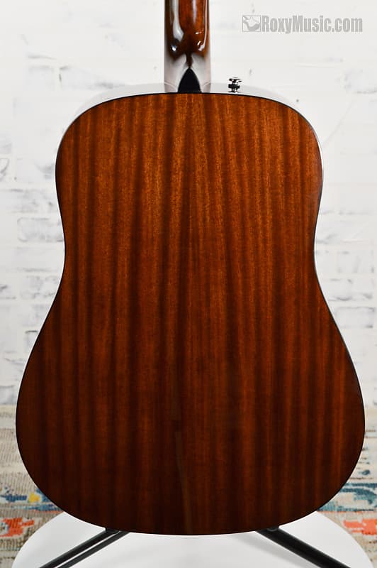 جيتار صوتي Fender CD60S Dreadnought جيتار صوتي من خشب التنوب الصلب مع الجزء العلوي من خشب التنوب الطبيعي