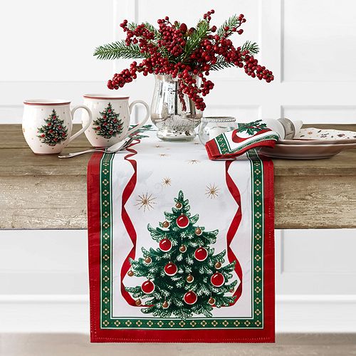 Toy's Delight Engineered Table Runner, 70" x 13" Villeroy & Boch, Multi