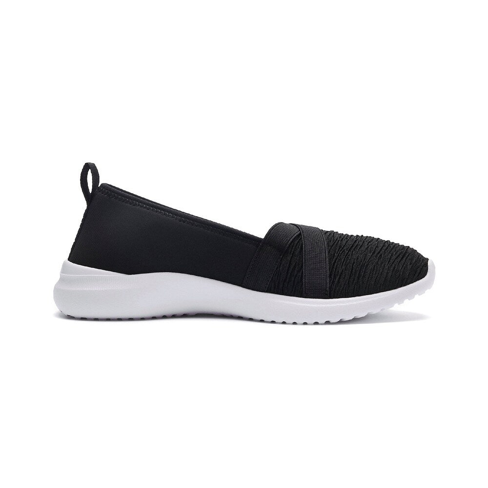 Puma slip-ons, black