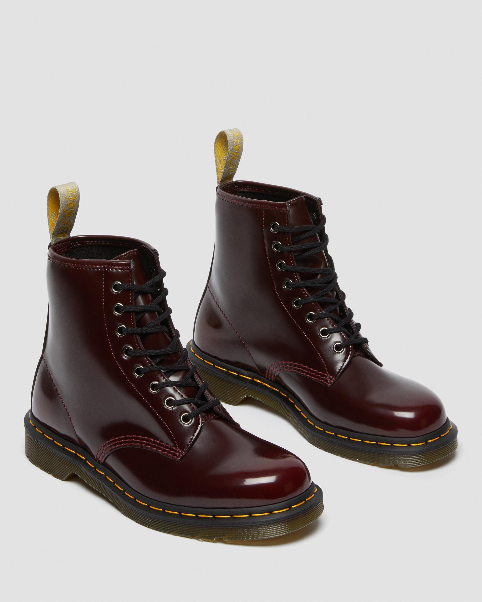 حذاء Vegan 1460 برباط من Dr. Martens