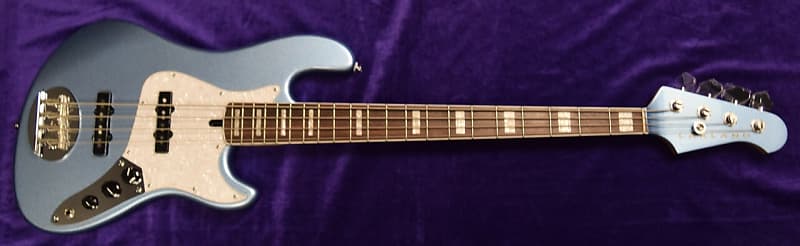 Bass guitar Lakland Skyline Darryl Jones Sign., Lake Placid Blue / Rosewood