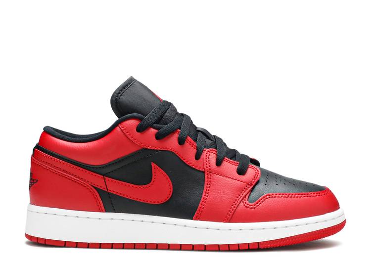 حذاء رياضي AIR JORDAN 1 LOW GS 'REVERSE BRED'، باللون الأحمر