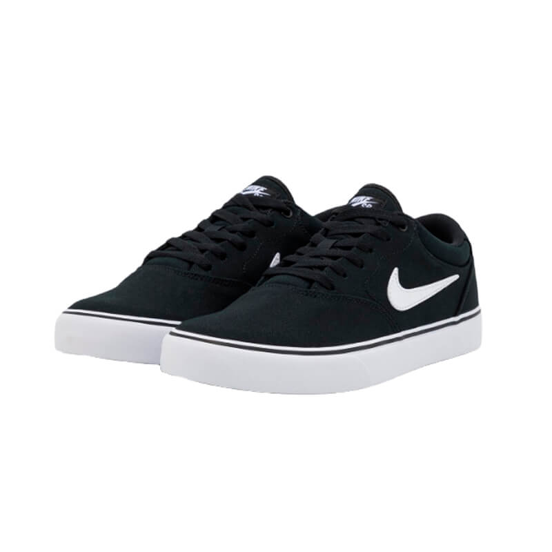 حذاء رياضي Nike SB Chron 2 للرجال، باللونين الأسود والأبيض